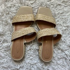 Barely worn - wicker sandals